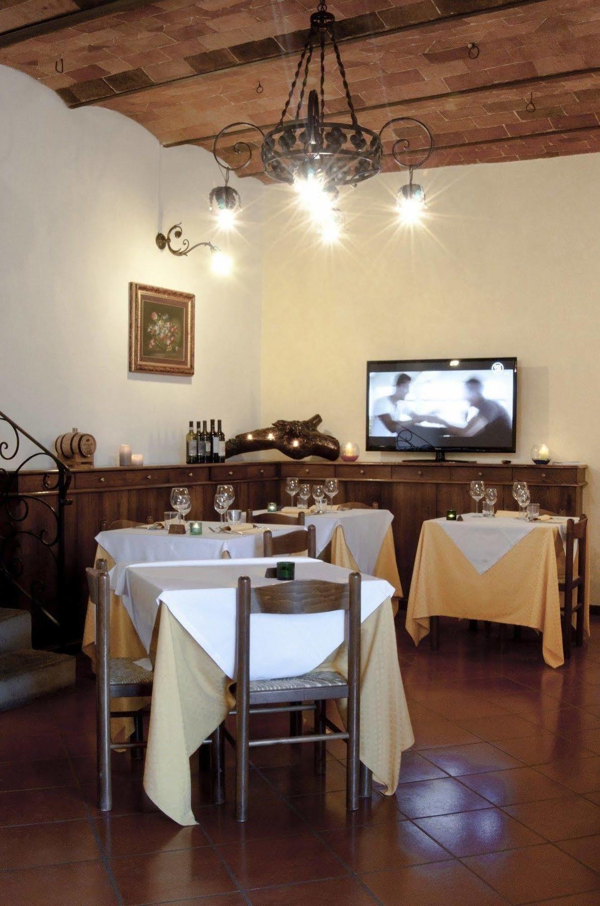 Agriturismo La Camporena เกรเว อิน เคียนตี ภายนอก รูปภาพ
